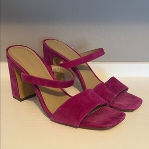 Elegant Fuchsia Velvet Heeled Sandals